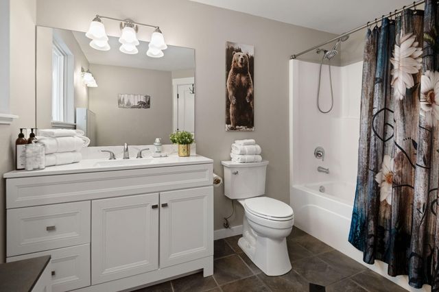 55075 Lazy River Drive, Bend, OR 97707