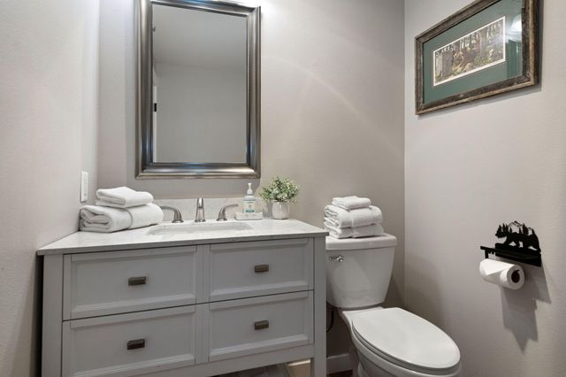 55075 Lazy River Drive, Bend, OR 97707