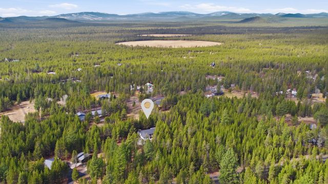 55075 Lazy River Drive, Bend, OR 97707