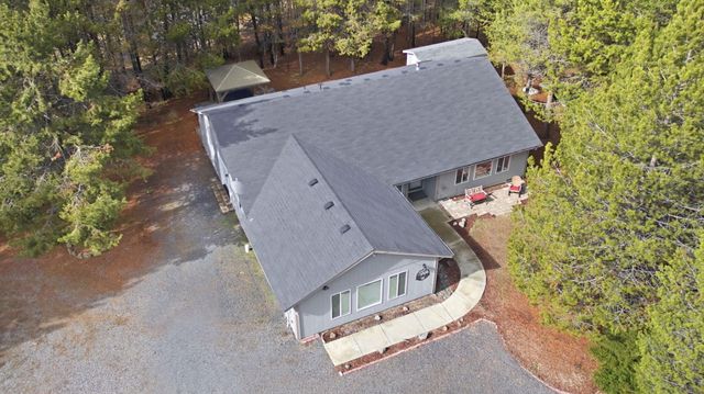 55075 Lazy River Drive, Bend, OR 97707