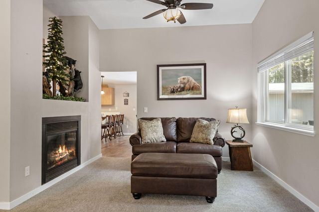 55075 Lazy River Drive, Bend, OR 97707