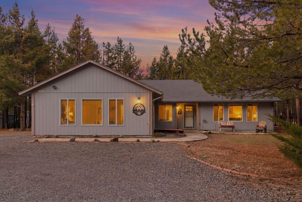 55075 Lazy River Drive, Bend, OR 97707