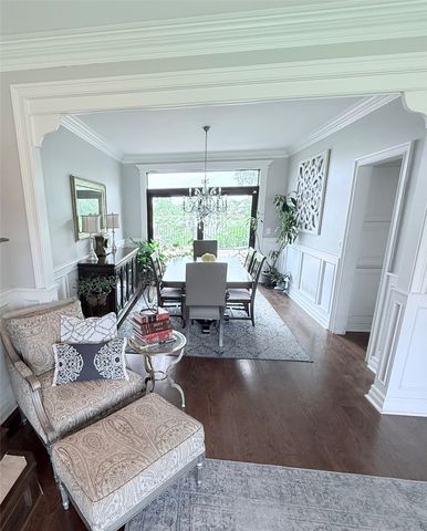 902 NE Lake View Drive, Ankeny, IA 50021
