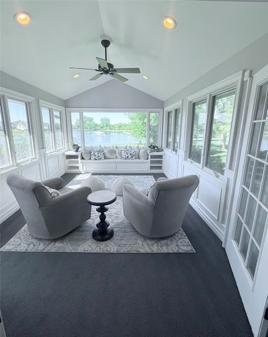 902 NE Lake View Drive, Ankeny, IA 50021
