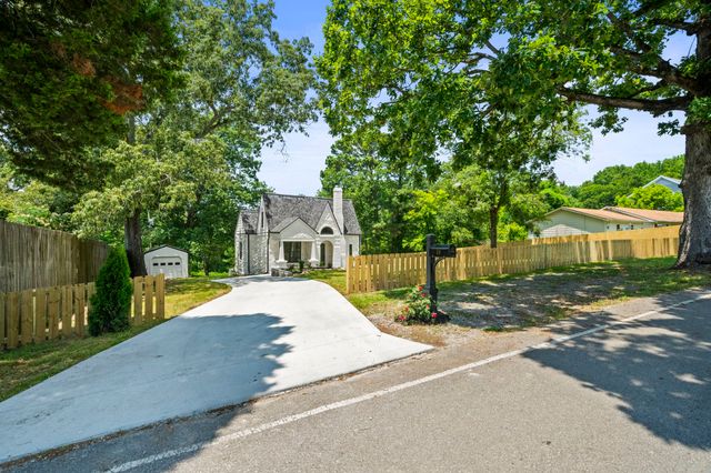 110 Poole St, N, Ashland City, TN 37015