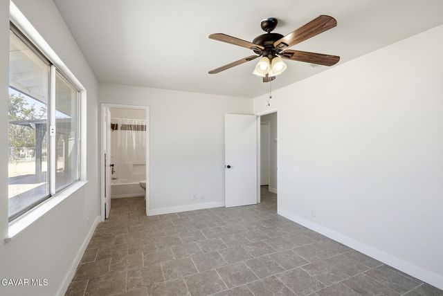 40985 E 163rd Street, Lake Los Angeles, CA 93535