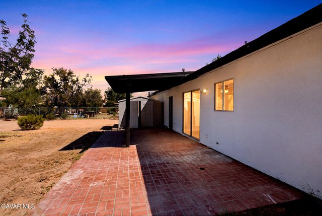 40985 E 163rd Street, Lake Los Angeles, CA 93535