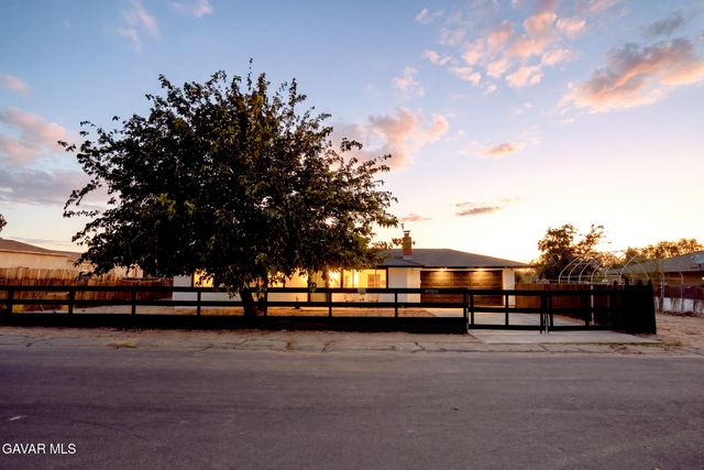 40985 E 163rd Street, Lake Los Angeles, CA 93535