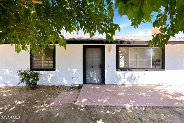 40985 E 163rd Street, Lake Los Angeles, CA 93535