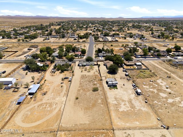 40985 E 163rd Street, Lake Los Angeles, CA 93535