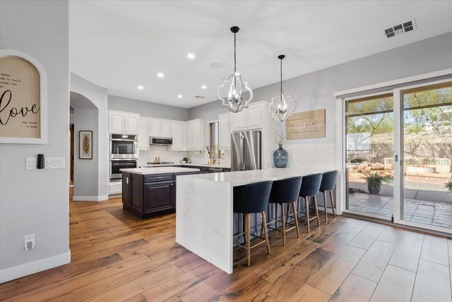 3314 W Here To There Drive, Phoenix, AZ 85086