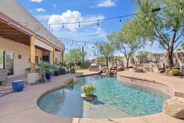 3314 W Here To There Drive, Phoenix, AZ 85086