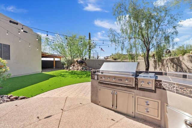 3314 W Here To There Drive, Phoenix, AZ 85086