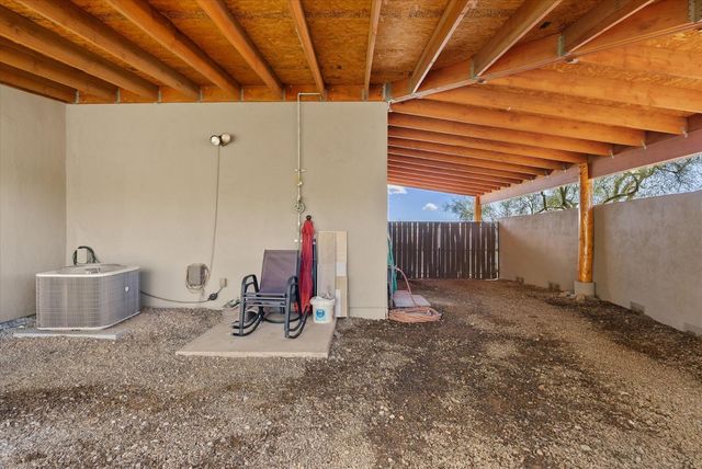 3314 W Here To There Drive, Phoenix, AZ 85086