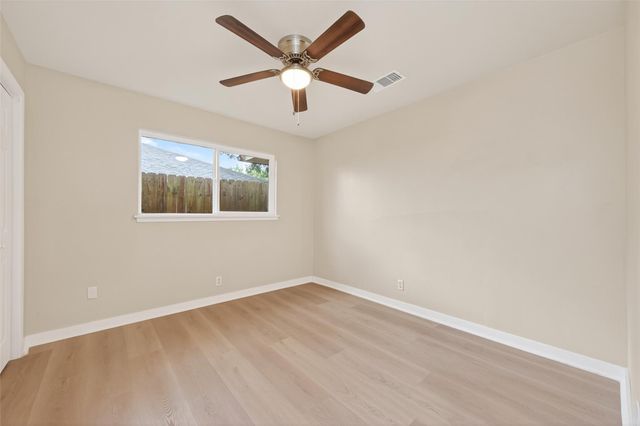 1341 Conrad Sauer Drive, Houston, TX 77043