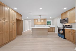 1341 Conrad Sauer Drive, Houston, TX 77043