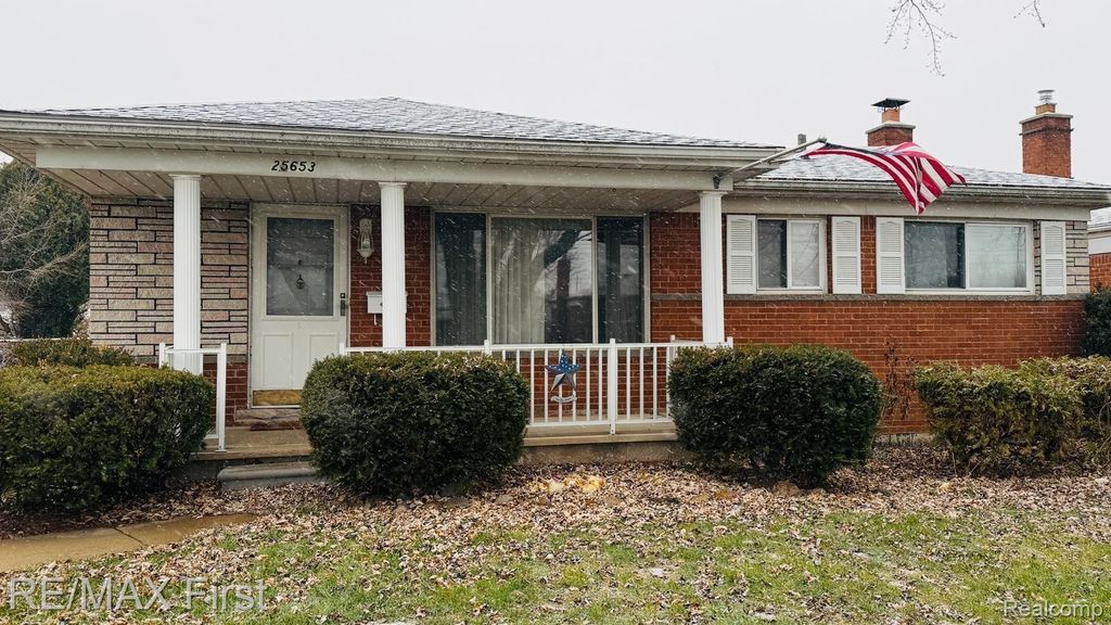 25653 Palomino Avenue, Warren, MI 48089