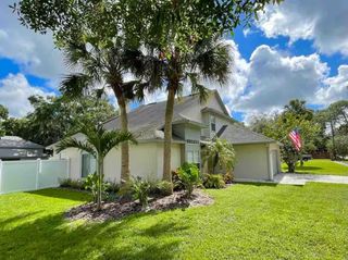 102 W FREDERICK AVENUE, Lake Mary, FL 32746
