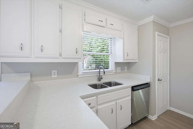10 Fairhaven Court, Covington, GA 30016