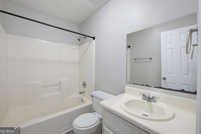 10 Fairhaven Court, Covington, GA 30016