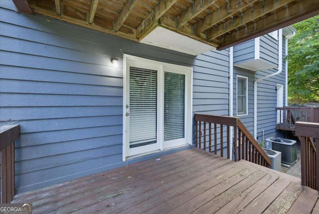 10 Fairhaven Court, Covington, GA 30016