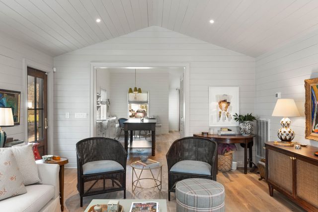 12 Ellen Avenue, Mount Pleasant, SC 29464