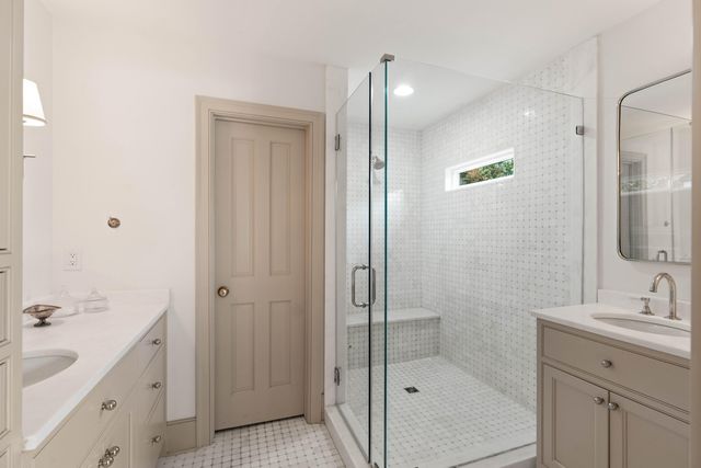 12 Ellen Avenue, Mount Pleasant, SC 29464