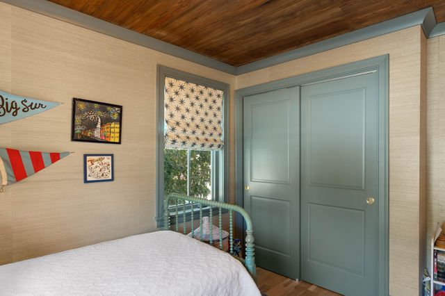 12 Ellen Avenue, Mount Pleasant, SC 29464