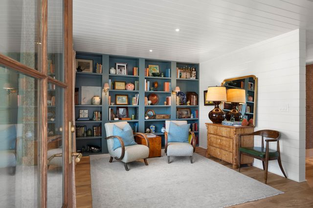 12 Ellen Avenue, Mount Pleasant, SC 29464