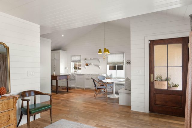 12 Ellen Avenue, Mount Pleasant, SC 29464