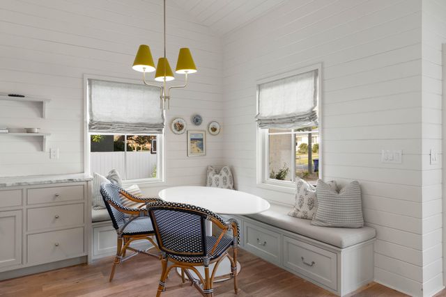 12 Ellen Avenue, Mount Pleasant, SC 29464