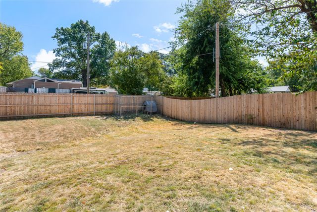 2239 S Oswego Avenue, Tulsa, OK 74114