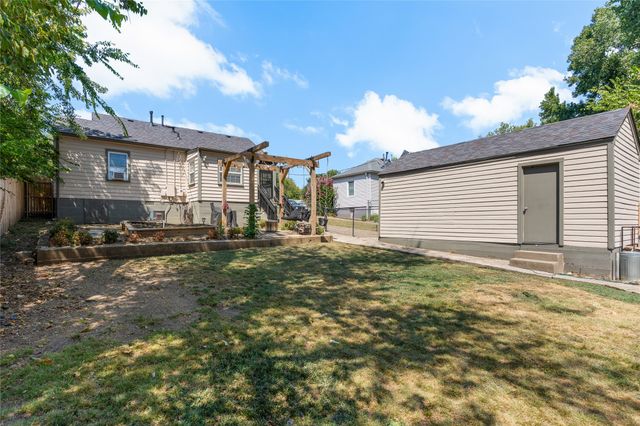 2239 S Oswego Avenue, Tulsa, OK 74114