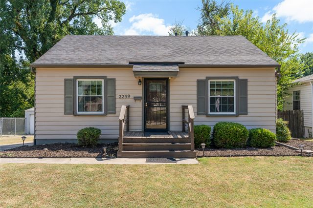 2239 S Oswego Avenue, Tulsa, OK 74114