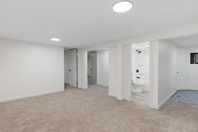 2201 E Stadium Drive, Wichita, KS 67214