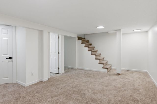 2201 E Stadium Drive, Wichita, KS 67214
