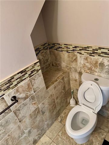 2657 Christopher Farms DR, Virginia Beach, VA 23453