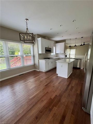 2657 Christopher Farms DR, Virginia Beach, VA 23453