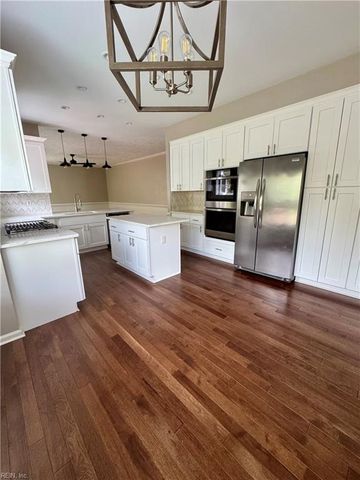 2657 Christopher Farms DR, Virginia Beach, VA 23453