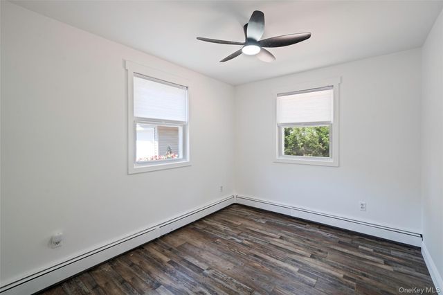 21 Forest Street, Ronkonkoma, NY 11779