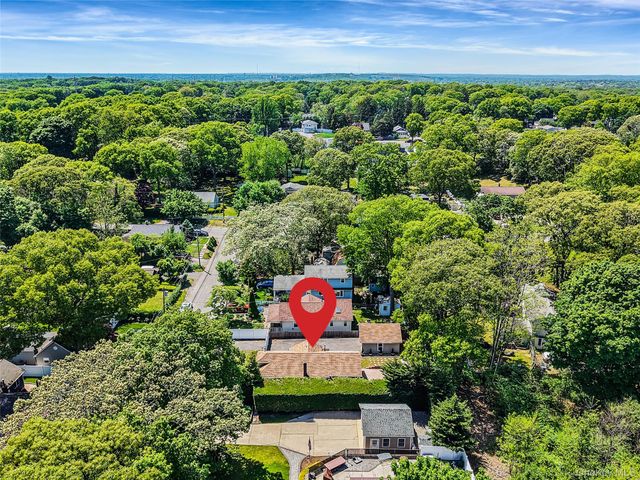 21 Forest Street, Ronkonkoma, NY 11779