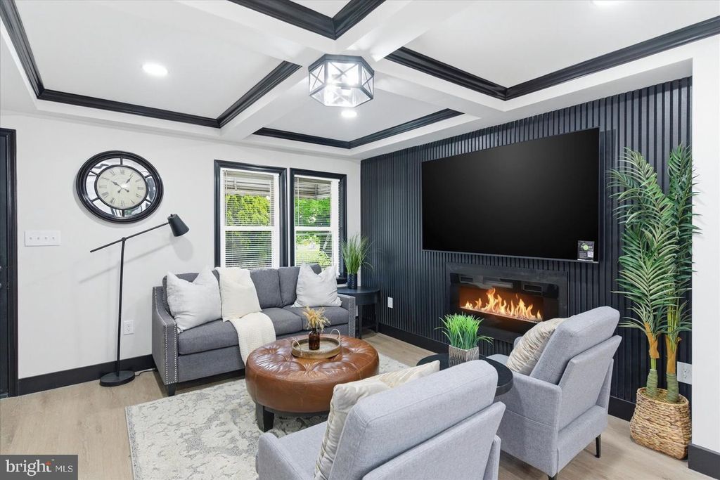 Image 5 of property listing at 4209 OLD FREDERICK RD, Baltimore, MD 21229
