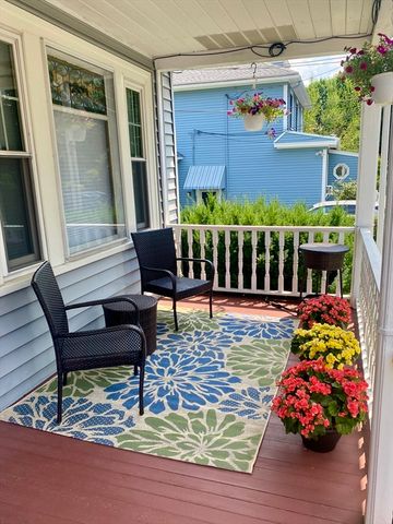 82 Oak Street, Lexington, MA 02421