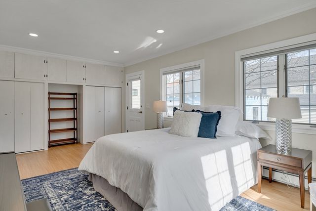 82 Oak Street, Lexington, MA 02421