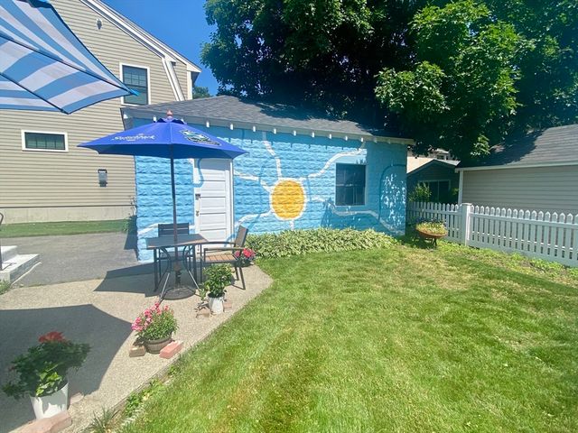 82 Oak Street, Lexington, MA 02421