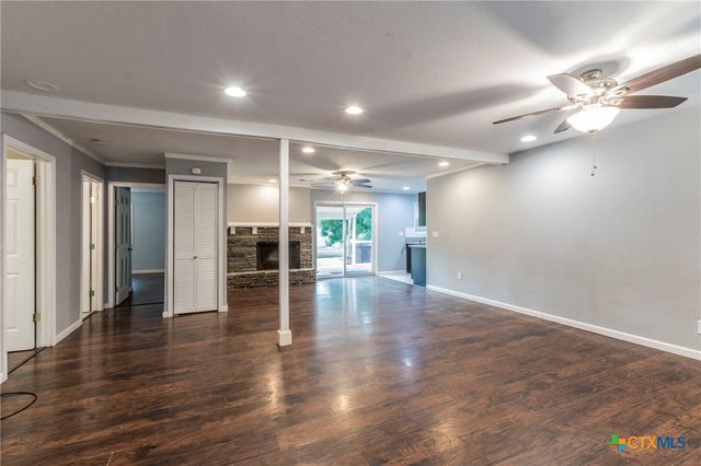 1109 Meadow Drive, Killeen, TX 76549