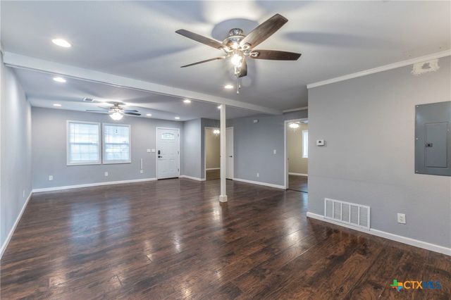 1109 Meadow Drive, Killeen, TX 76549