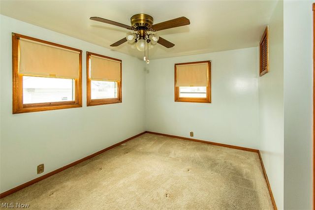 12805 Crossburn Avenue, Cleveland, OH 44135