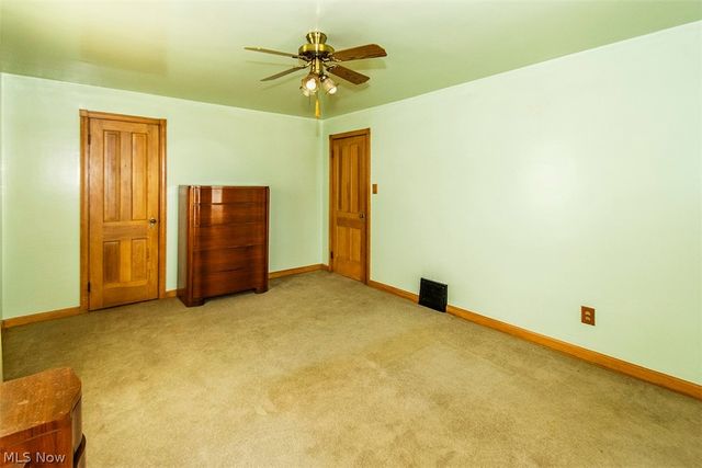 12805 Crossburn Avenue, Cleveland, OH 44135