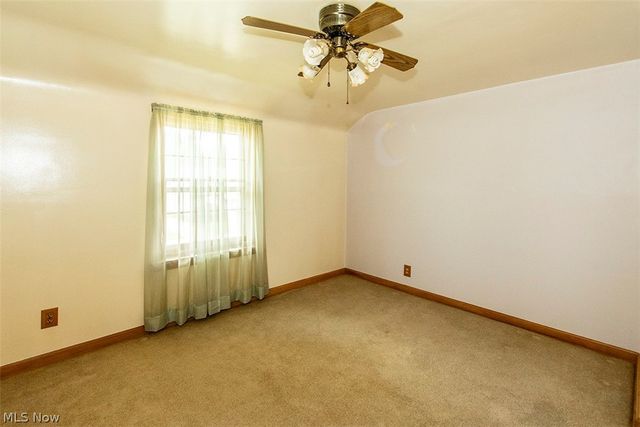 12805 Crossburn Avenue, Cleveland, OH 44135